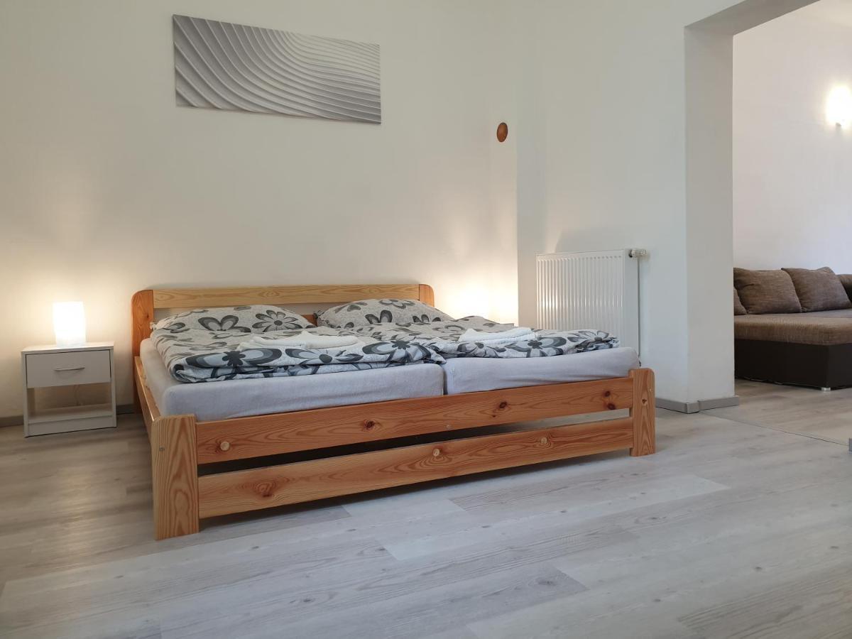 Brno Apartment Bagian luar foto